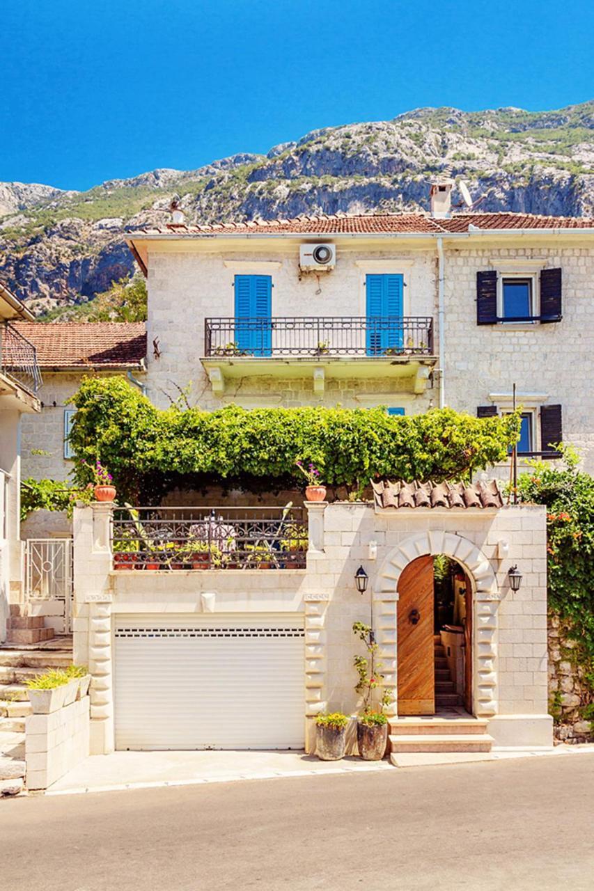 Villa Donkovic Kotor Luaran gambar