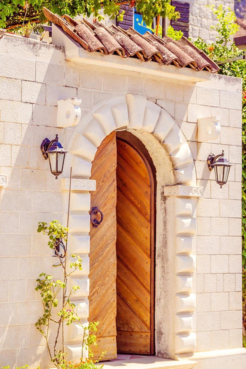 Villa Donkovic Kotor Luaran gambar
